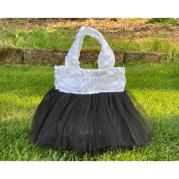 Black and White Flower Girl Bag, Ballerina Bag, Bridal Shower Bridesmaid Bag - Picture 1 of 4